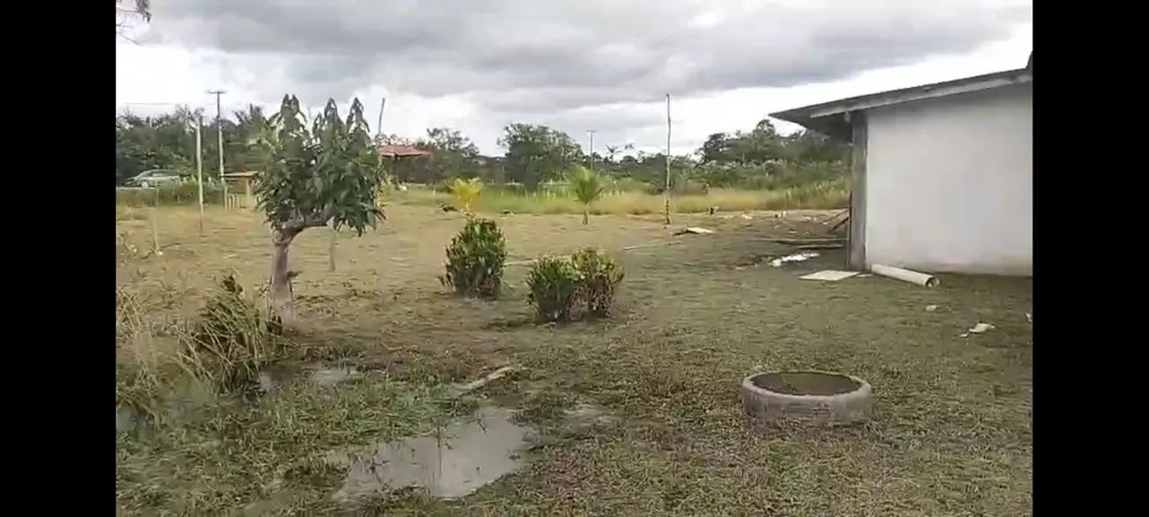 Vendo sitio na BR 319 excelente casa construída e com areas em construção!!  - Foto 5