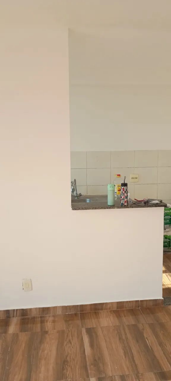 Alugo condomínio morada carioca 