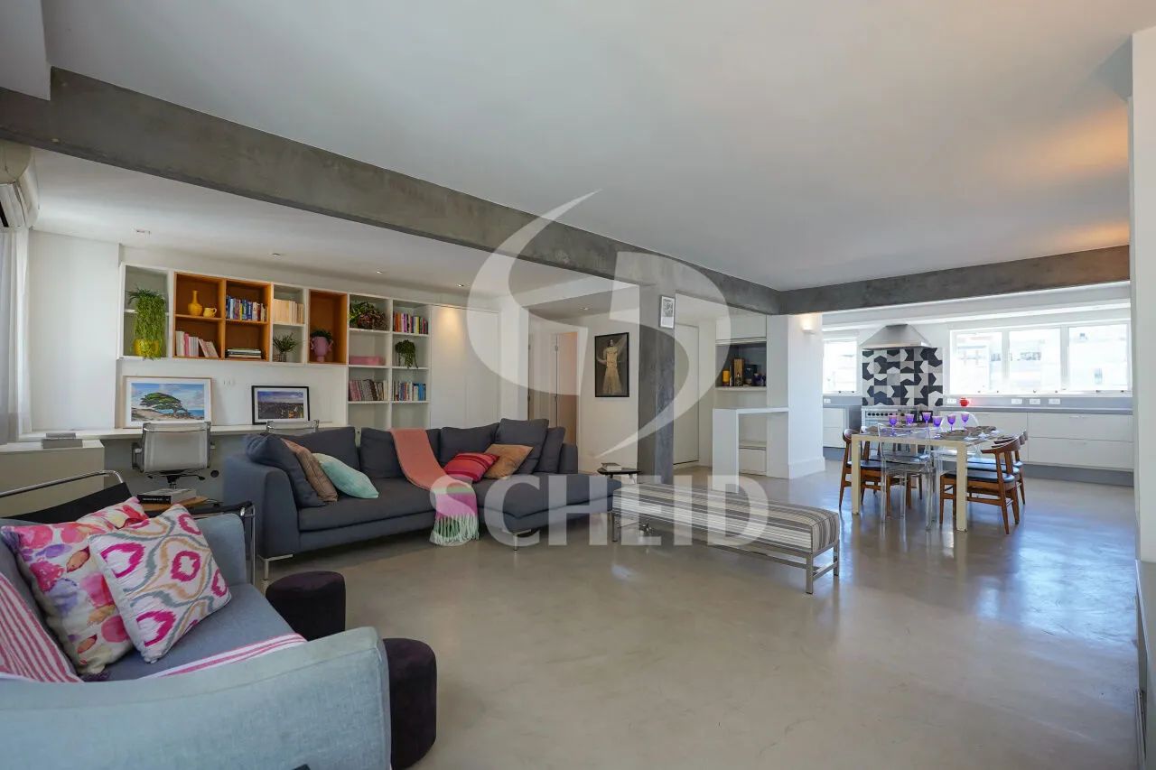 Apartamento à Venda no Itaim Bibi com 169m², 2 dormitórios (1 suíte) e 2 vagas