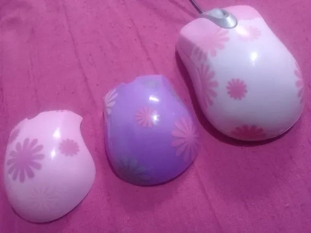 Mouse USB com Capinhas Extras e cabo de 120Cm. - Foto 4