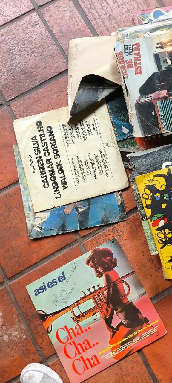 Lote de discos de vinil antigos - Foto 2