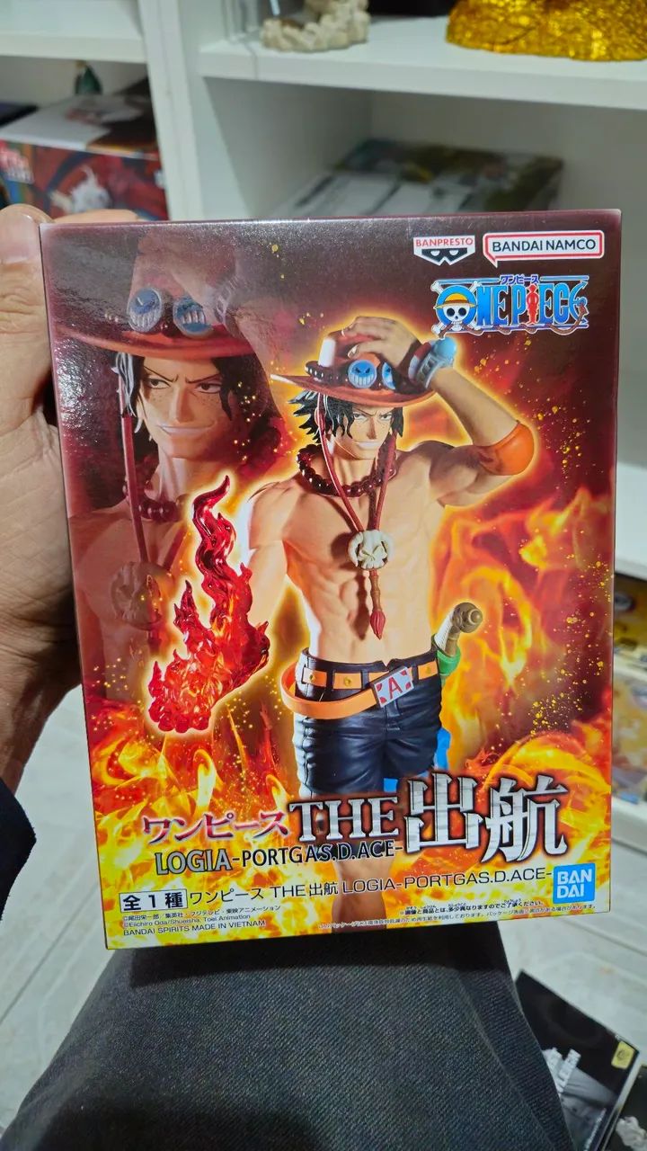 Action figure one piece Portgas D ace