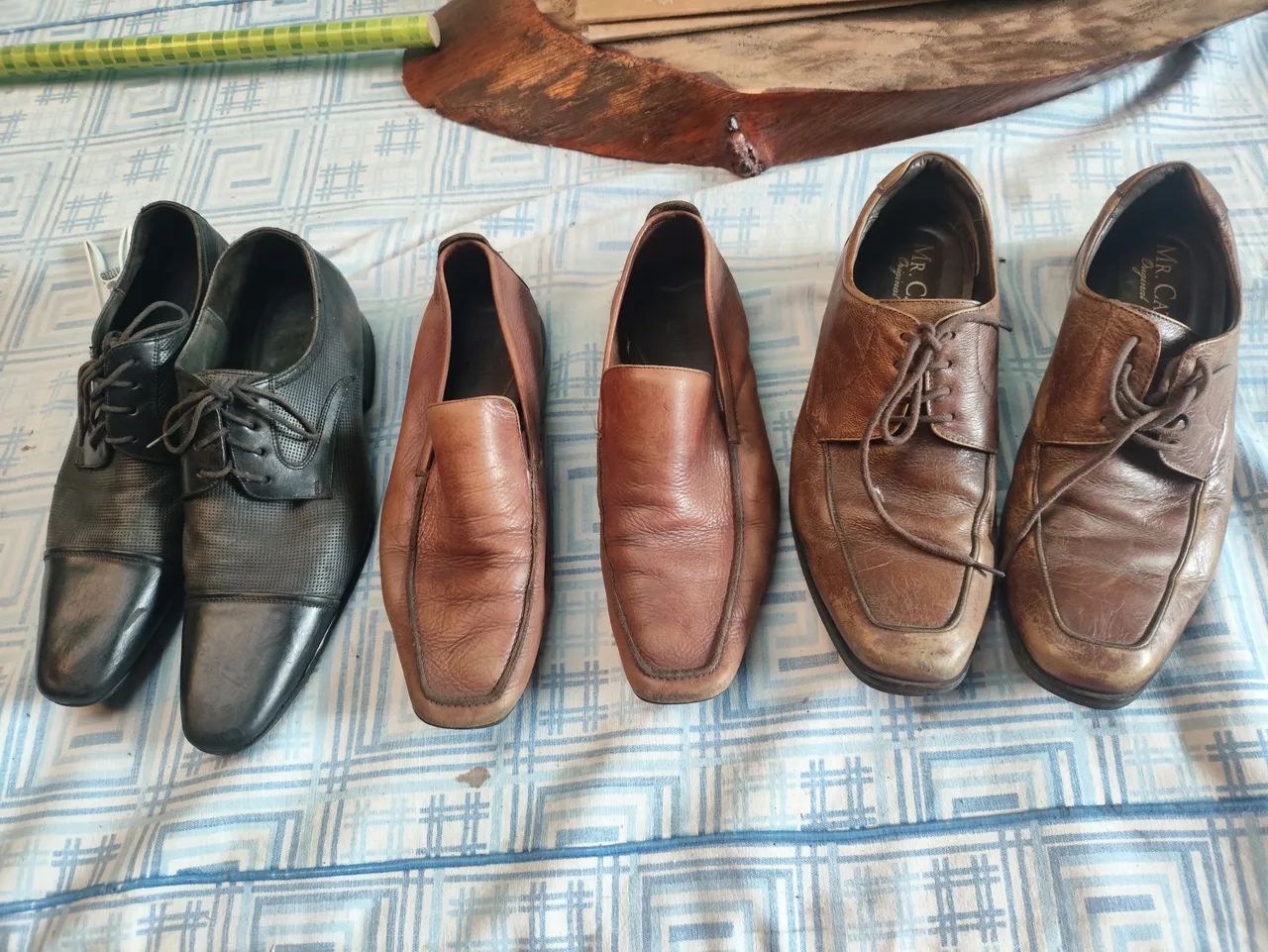 Sapatos sociais em couro 39