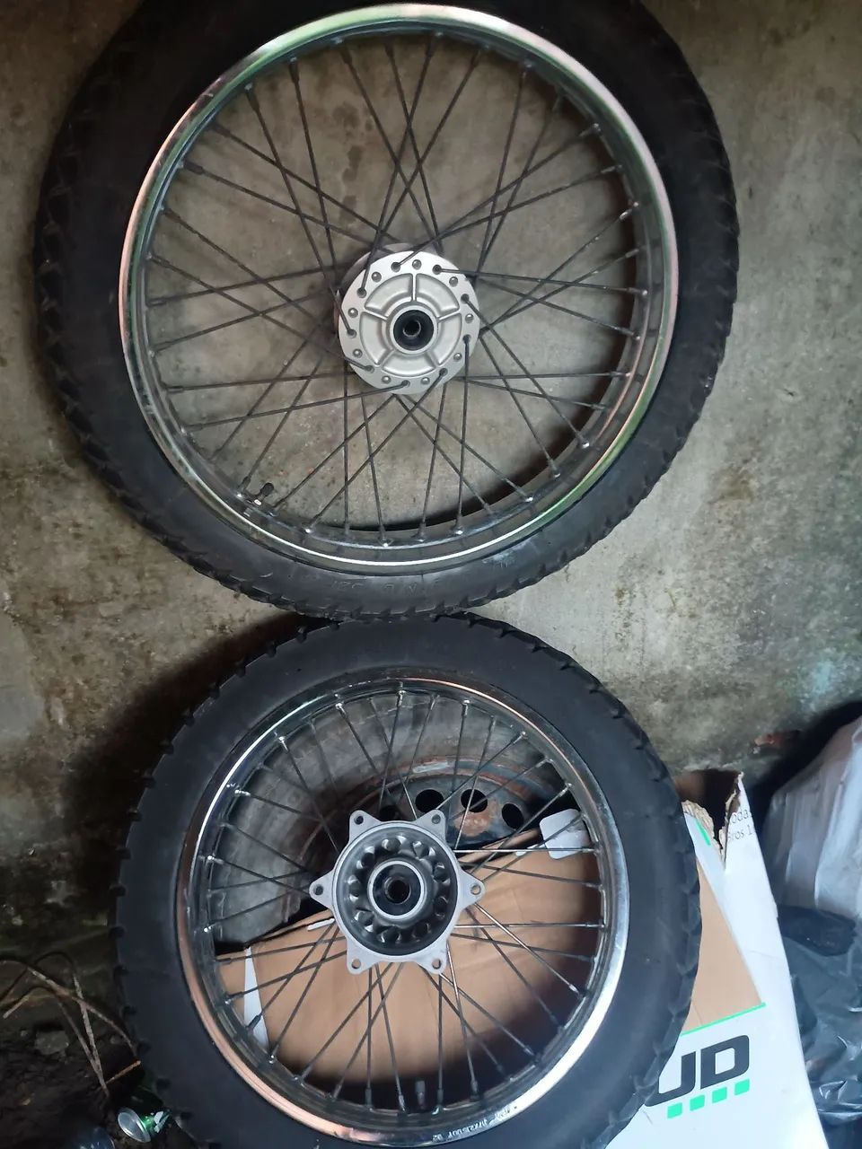 Rodas da xre 190 e bros