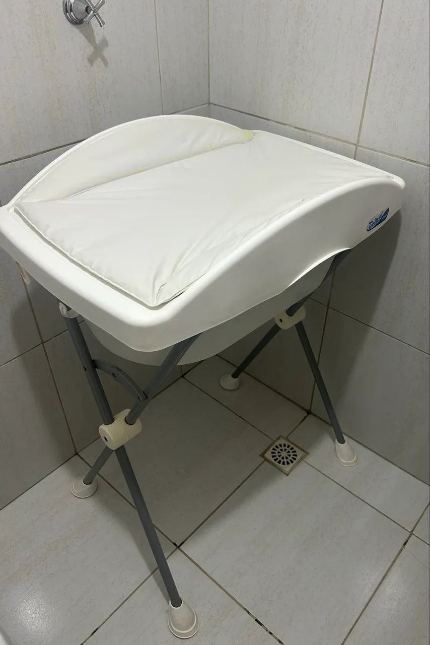 Banheira com trocador Burigotto 
