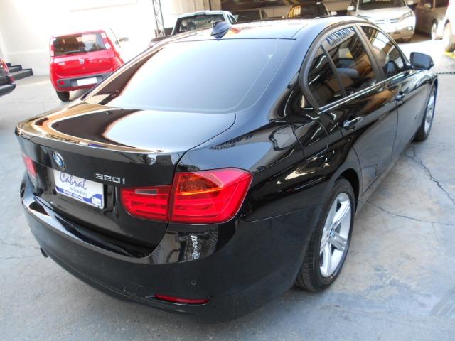 Bmw 320i 2.0 Automático Turbo - Foto 17
