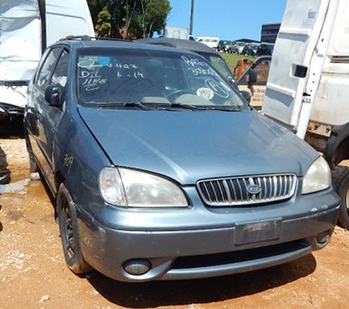 Sucata Kia Carens 1.8 16V Automático LS 2001 Para Retirada de Peças - Foto 2