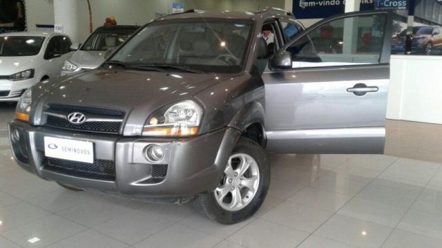 HYUNDAI IMP TUCSON GLS 4X2 2.0 16V AT FLEX Cinza 2015/2016 - Foto 16