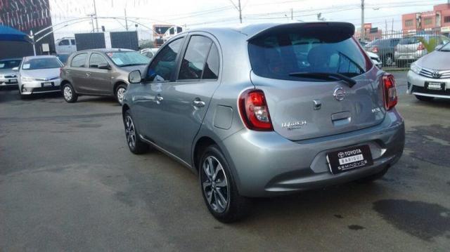 NISSAN MARCH SL 1.6 16V FLEXSTART Cinza 2015/2016 - Foto 3