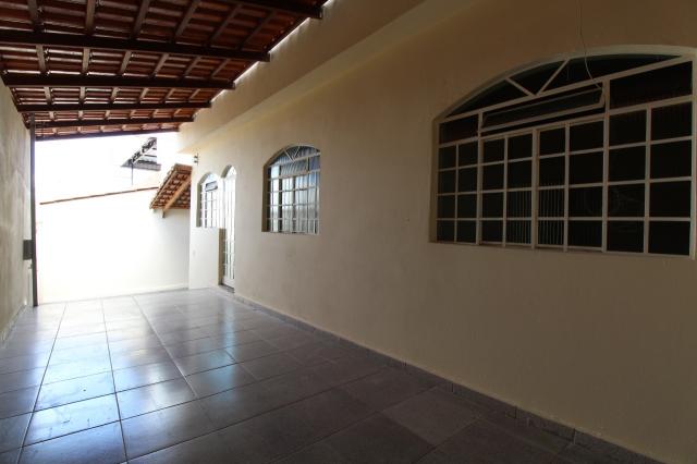 Casa residencial para aluguel, 3 quartos, 2 vagas, santa rosa - divinópolis/mg - Foto 17