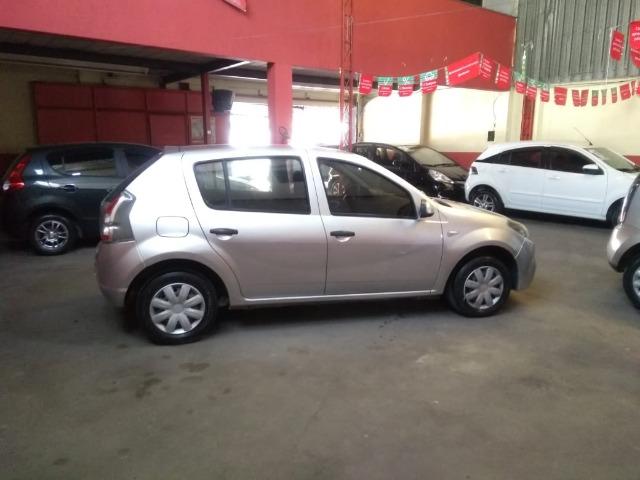 Renault Sandero Expression 1.0 - Foto 2