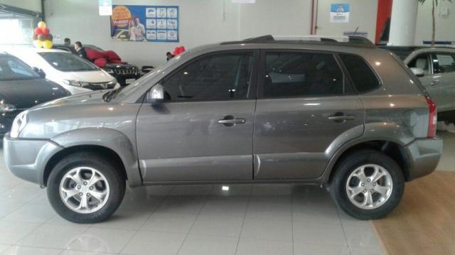 HYUNDAI IMP TUCSON GLS 4X2 2.0 16V AT FLEX Cinza 2015/2016 - Foto 9