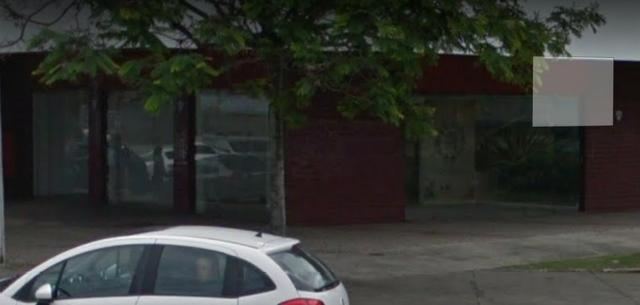 Lojão 206m² esquina