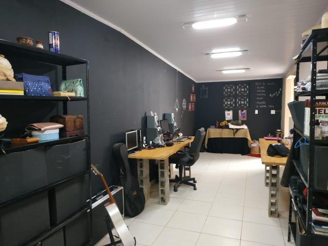 Excelente Casa 02 qts, na Rua atrás do Posto Rodobelo 200 metros da BR - Foto 10