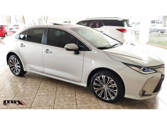 TOYOTA COROLLA ALTIS PREM. HYBRID 1.8 FLEX AUT - Foto 3