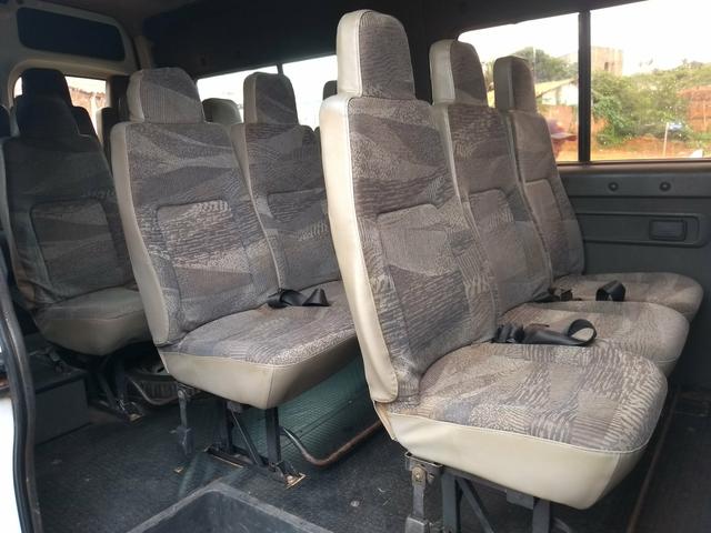 VAN Renault Master 2.8 - 16 Lugares - Foto 7