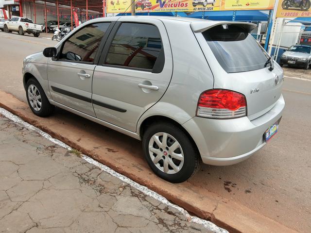 Palio attractive motor 1.4 ano 2011 - Foto 8