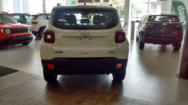 Jeep Renegade Longitude Diesel 2019/2020 - Na cor Branco Ambiente - Foto 2