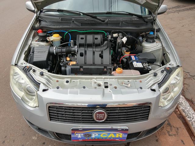 Palio attractive motor 1.4 ano 2011 - Foto 9