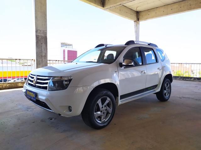 DUSTER TECHROAD 2014 2.0 AUTOMÁTICA- MEGA VEÍCULOS ANÁPOLIS