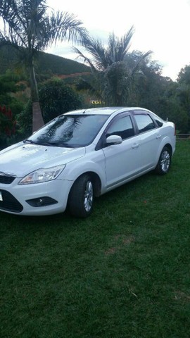FOCUS SEDAN GLX ANO 13/13