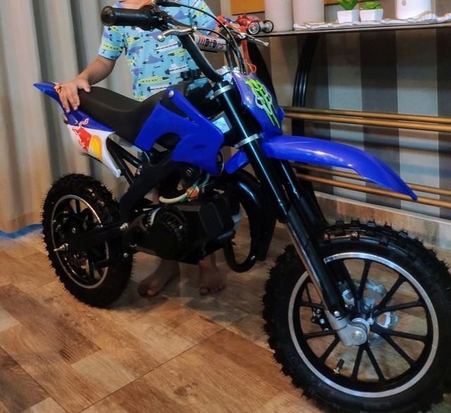 MINI MOTO LINDÍSSIMA, TORRANDO !!!! ZARADA