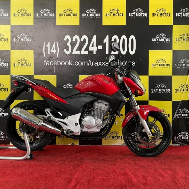 HONDA CB 300R 2012