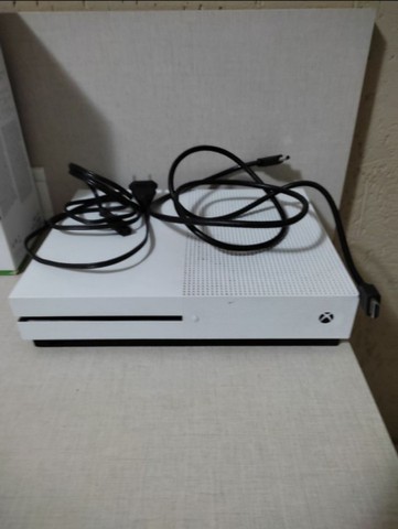 Xbox one s 500gb semi-novo  - Foto 2