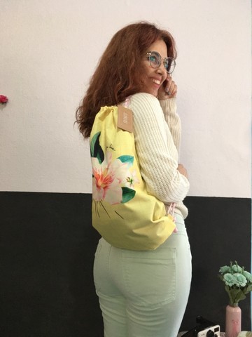 Mochila Bolsa nova ideal para academia e praia
