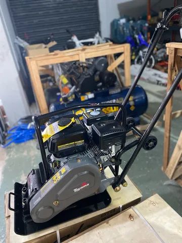 Placa Vibratória a Gasolina 6.5hp 196cc 60kg Profissional - Toyama (Loja)
