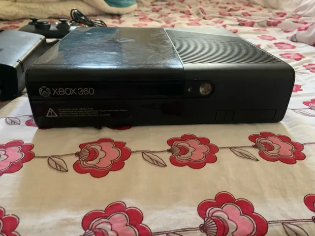 Xbox 360 Rgh E Lt 3.0 Hd 250gb Lotado De Jogos - Escorrega o Preço