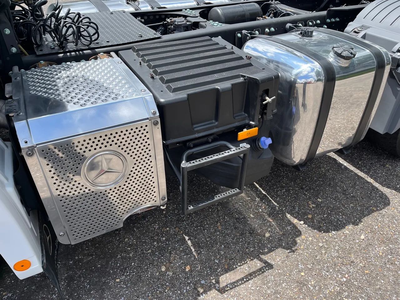 Mb Actros 2651 S 6x4 ano 2019 abaixo da fipe - Foto 11