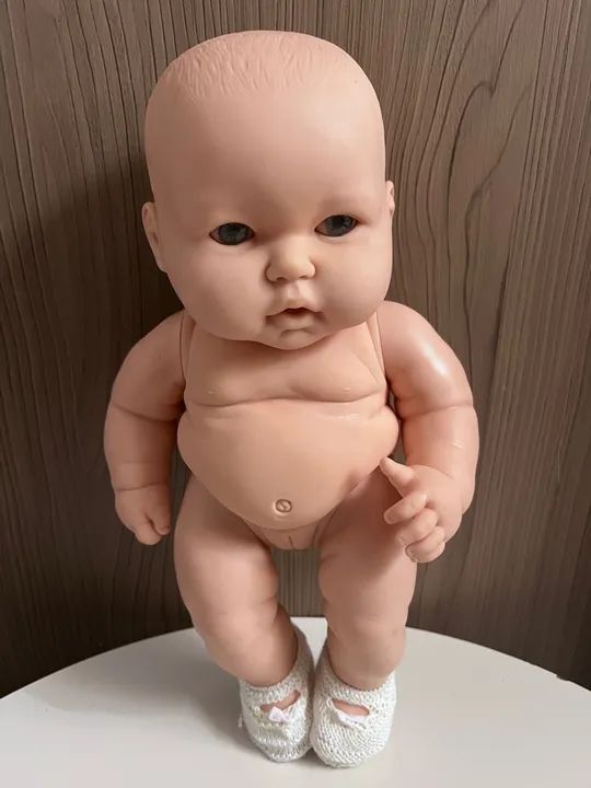 Boneca Neneca Cotiplas totalmente em vinil  - Foto 6
