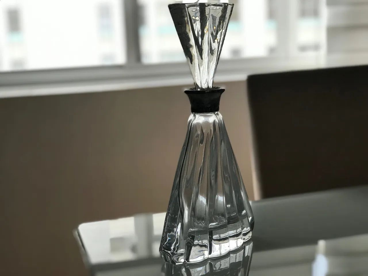 GARRAFA ABANICO TRIANGULAR DE CRISTAL AUSTRÍACO ...LINDA...ORIGINAL TRANSPARENTE COM TAMP - Foto 3