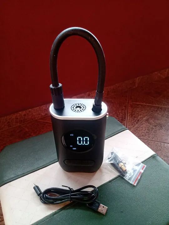 Mini compressor de ar portátil recarregável digital - Foto 4