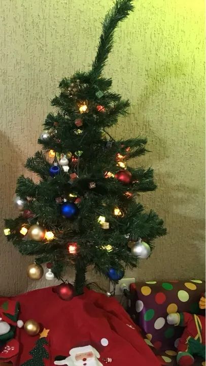 Árvore de Natal Artificial - Decoração de Natal - Foto 2