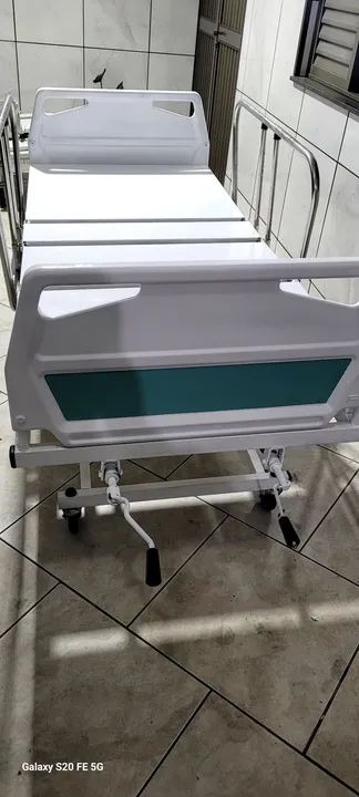 Cama hospitalar Manual 02 manivelas  - Foto 2