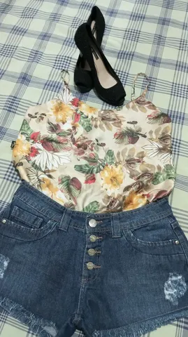 Bermuda + Blusa