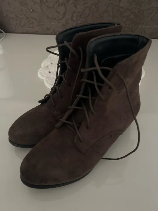 (NEGOCIO VALOR) Bota Marrom de Veludo Hipismo Violetta Sapato 36