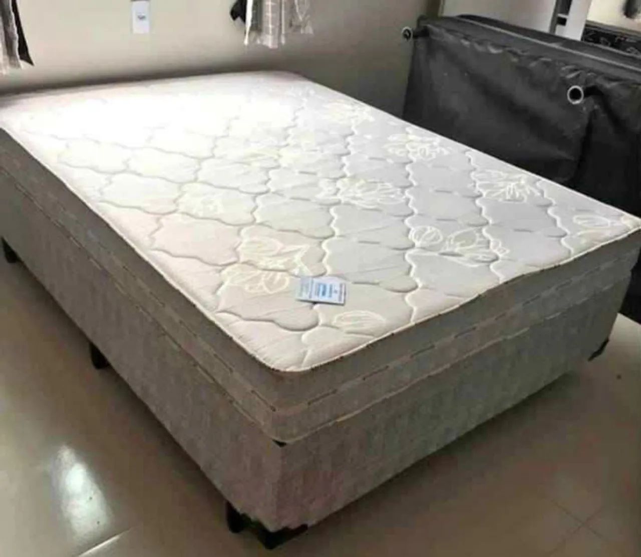 Cama Box com colchãoD33