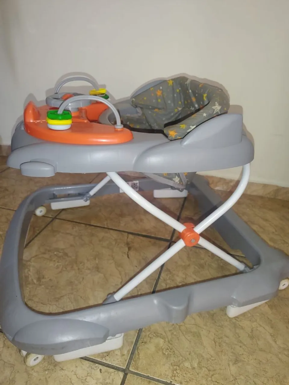 Andador Infantil com Atividades