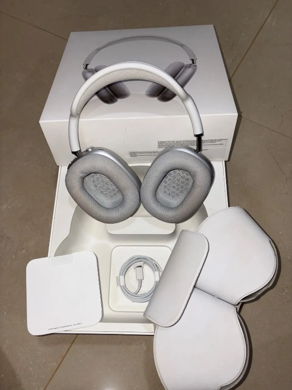 AIRPODSMAX