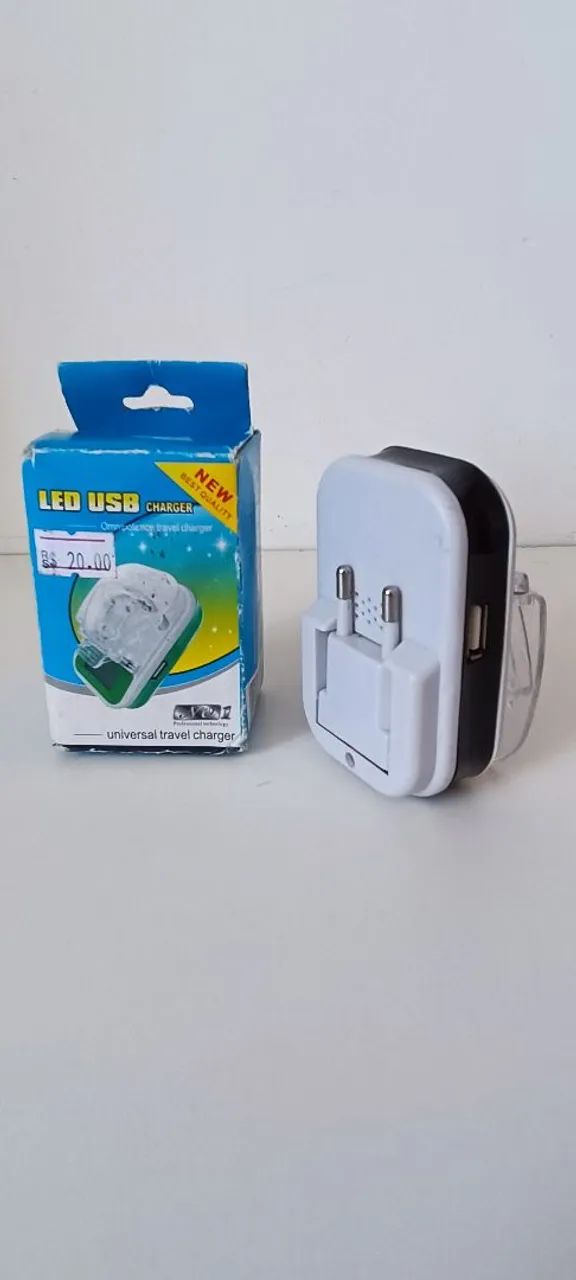 Carregador Universal LED USB - Foto 3