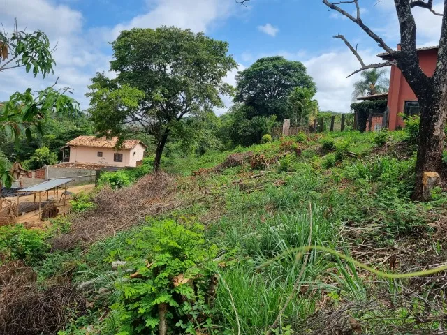 Lote em condomínio fechado