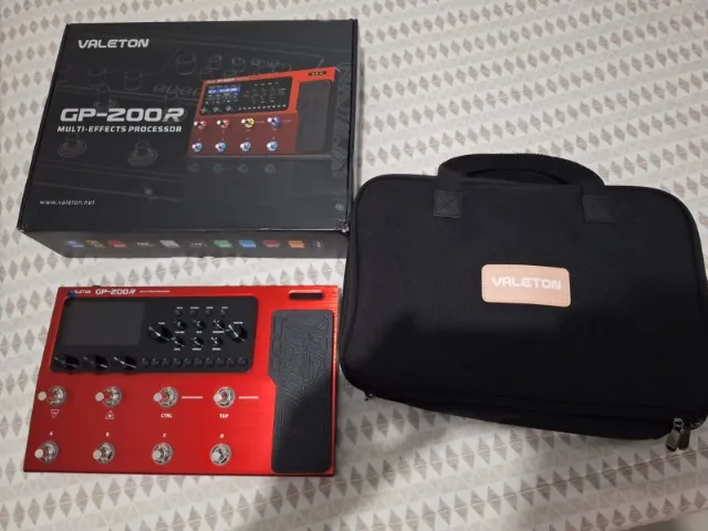 Valeton GP200r + Bag original Valeton.