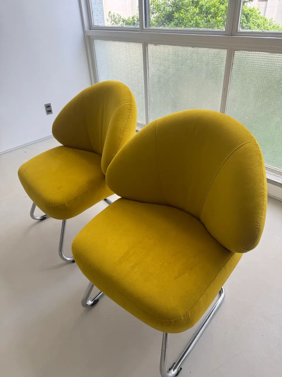 Poltrona / poltronete / cadeira recém estofada - Foto 4