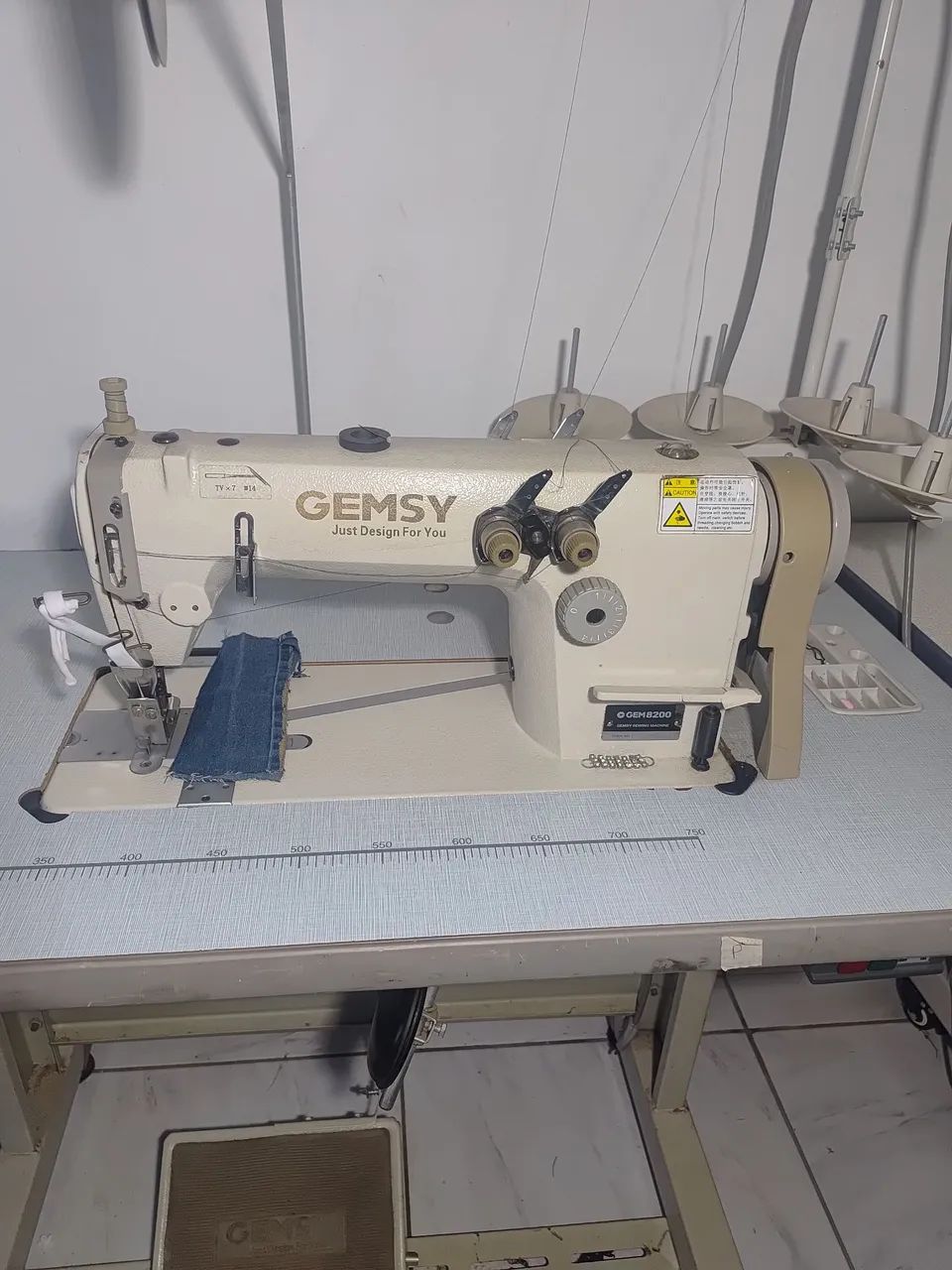 Galoneira +04 Máquina de Costura  direct drive  - Foto 5