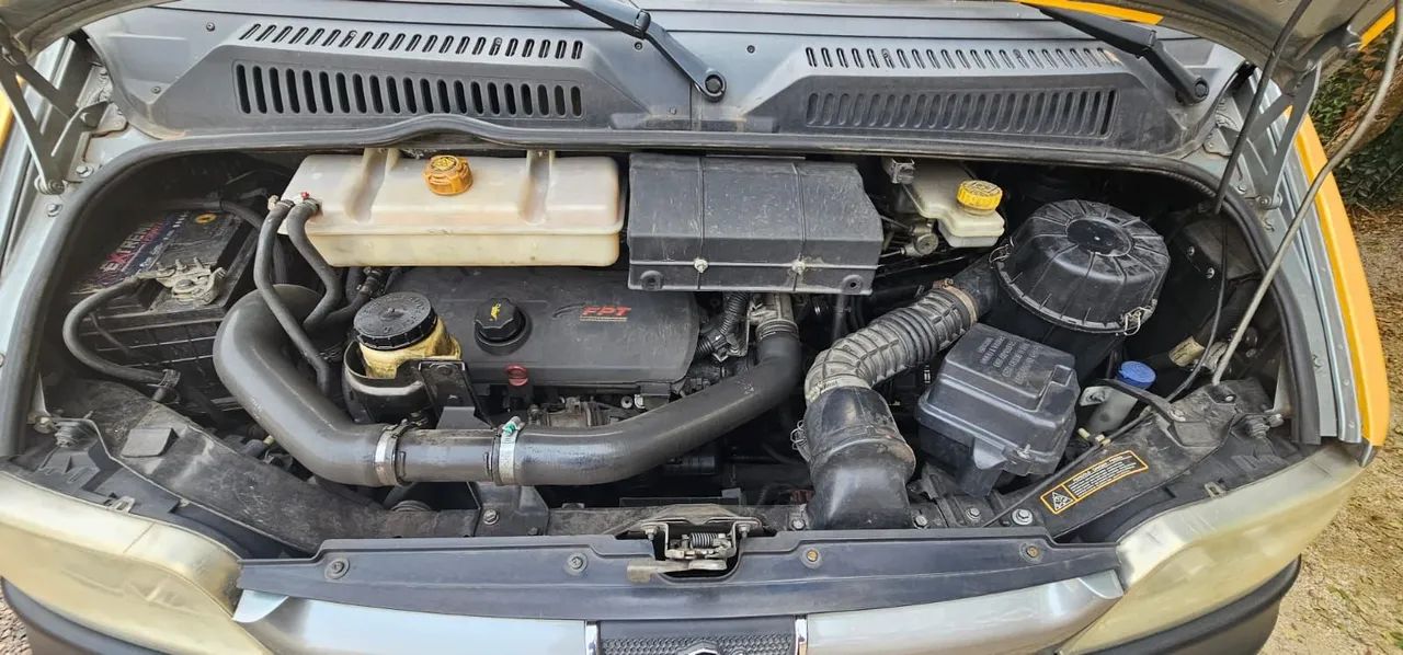 Peugeot Boxer - Excelente estado - Foto 13