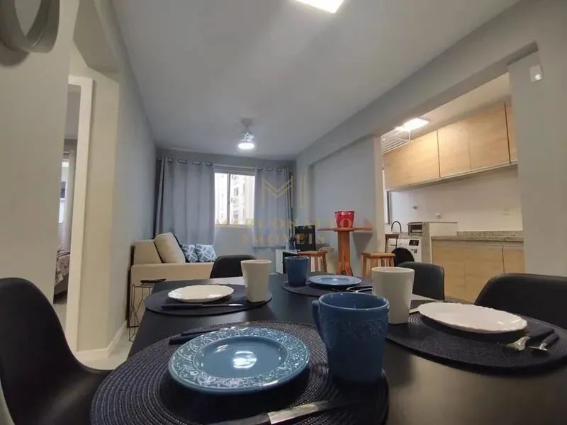 CHARMOSO 2 DORM AV. BRASIL - poucos METROS DA PRAIA!!! - Foto 2