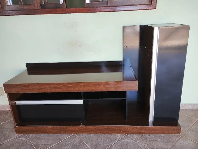 Rack para sala ou quarto 